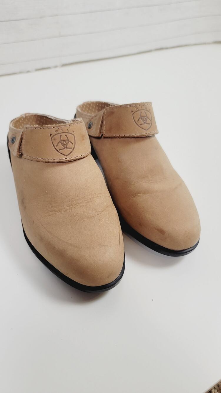 Ariat Suede Slip On Western Mule Clogs in Natural Tan, sz 7